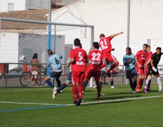 El Isso plantó cara al lider en su feudo mereciendo la victoria