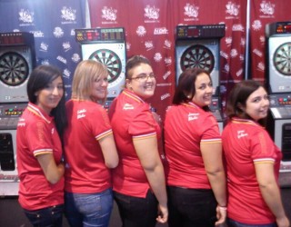 El equipo femenino campeón de España de dardos viajará a Las Vegas