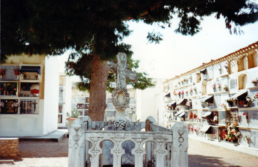 cruz-cementerio