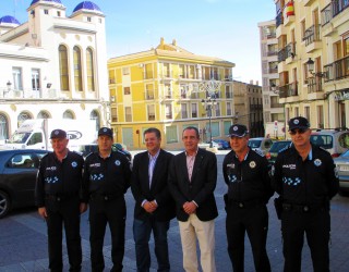 Presentación de la nueva  uniformidad de la Policía Local