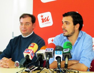 Alberto Garzón criticó con dureza el bipartidismo del PP y el PSOE