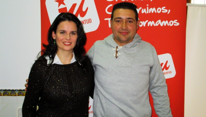 Beatriz Jiménez y Elvis Requena, candidatos a la alcaldía por IU