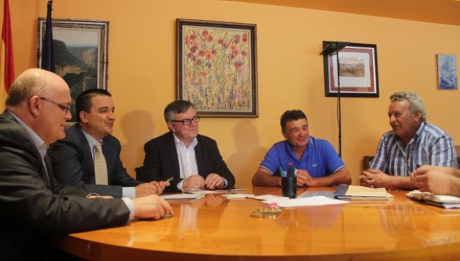 Ramón García se reúne en Toledo con el consejero  de Agricultura