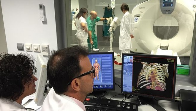 El servicio de Radiología del Hospital de Hellín cuenta con un nuevo TAC helicoidal multicorte de altas prestaciones