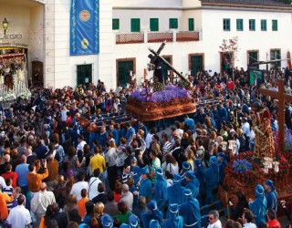 Ensayo sobre la salida de la procesión de El Silencio