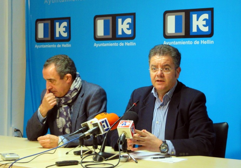 Moreno Moya anuncia graves problemas económicos para el Ayuntamiento