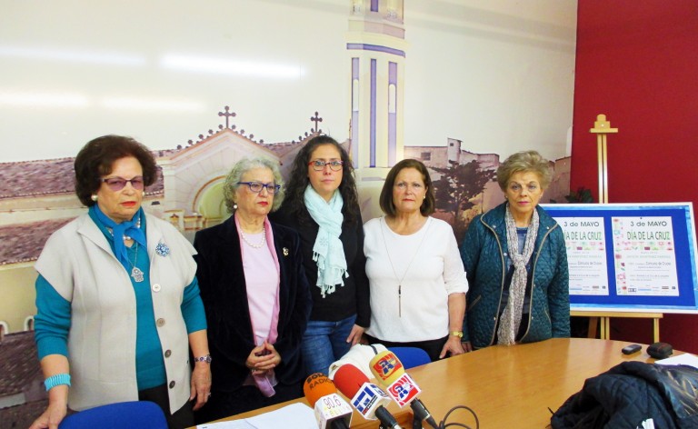 Programa de actos para festejar el Día de la Cruz y “Los Mayos”