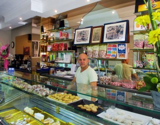 Confitería Callejas galardonada con el premio San Juan de FEDA a la Empresa Tradicional