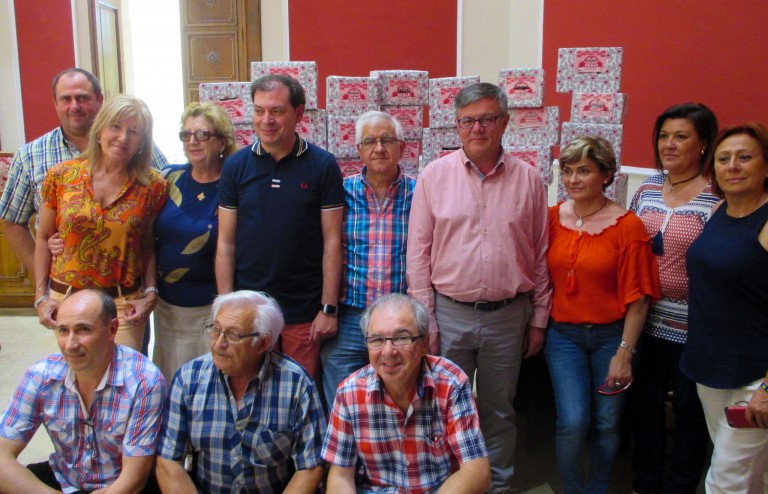 María del Carmen Castillo, agraciada con el concurso “De Mamá a Reina por un día”