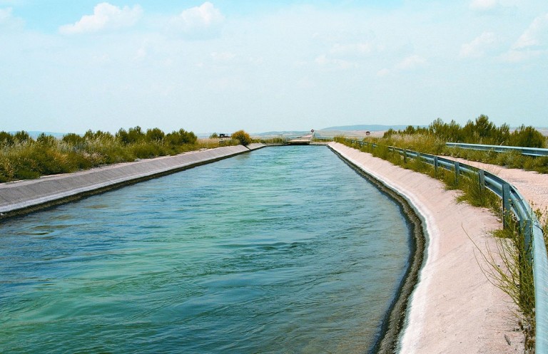 ¿Donde están los 2´4 hm3 de agua?
