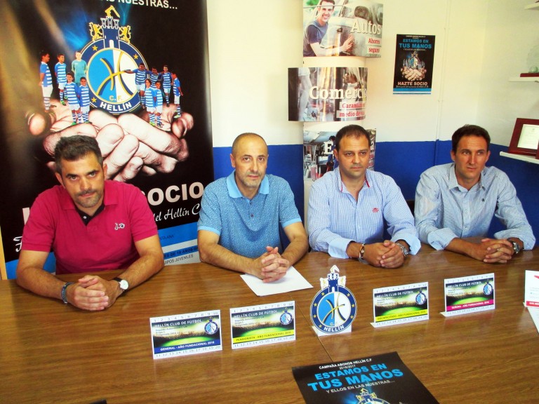 Presentada la campaña de abonos del Hellín Club de Fútbol
