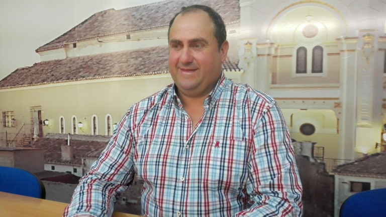 Julián Martínez elogia los trabajos realizados por los trabajadores del Plan Extraordinario de Empleo
