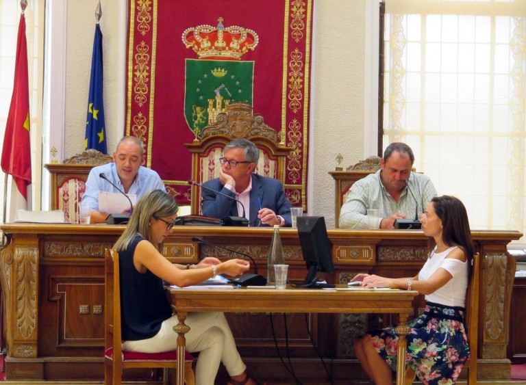 Los funcionarios podrán por fin cobrar la totalidad de la paga extraordinaria atrasada
