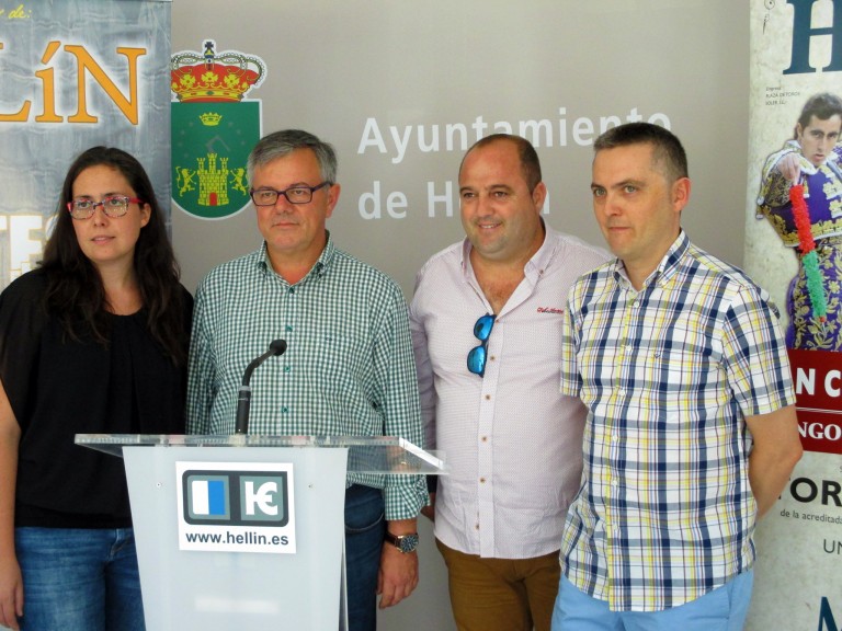 Presentación de los carteles taurinos