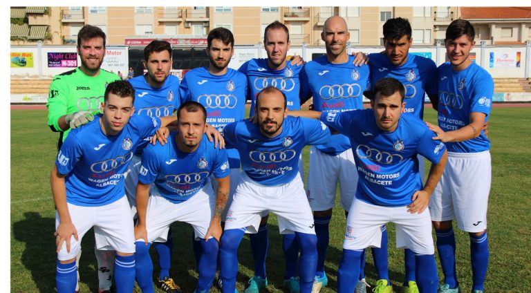 Primer triunfo del Hellín y con Bartus de protagonista