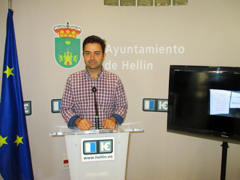 El concejal Emilio José. Pinar, asegura que el PP ataca, manipula y tergiversa la información