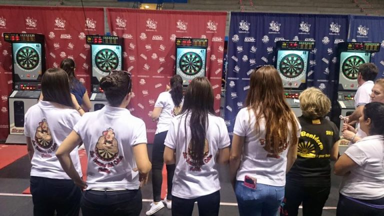 Los hellineros a la conquista del Campeonato de España de Dardos Electrónicos
