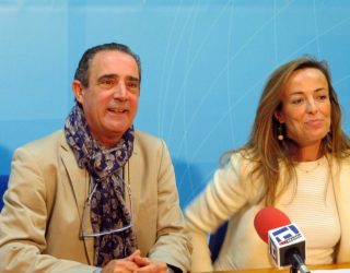 Carmen Navarro señalaba que su partido estaba orgulloso de que María Dolores de Cospedal fuese Ministra de Defensa