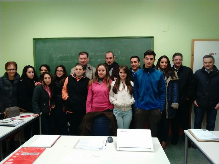 Comienza un curso de Formación de Actividades Auxiliares de Viveros y Jardines y Centros de Jardinería