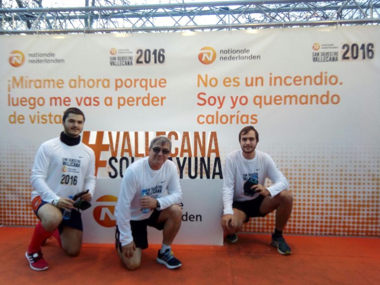 La familia de José García completó con éxito su participación en la San Silvestre Vallecana