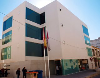 Dolores, madre de una víctima de la DANA, citada por amenazas a la teniente de alcalde de Letur