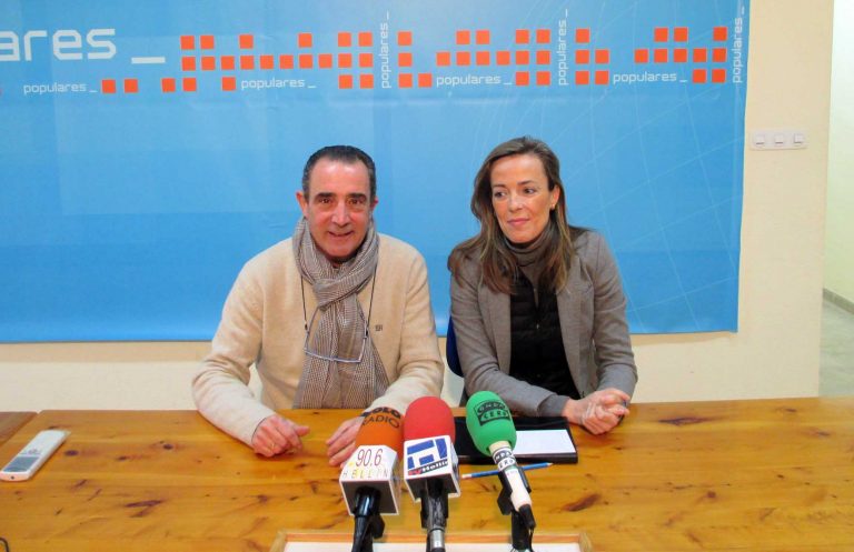 La diputada del PP Carmen Navarro satisfecha con los resultados de la EPA