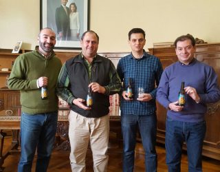 Presentación oficial de la cerveza hellinera Ilúnica