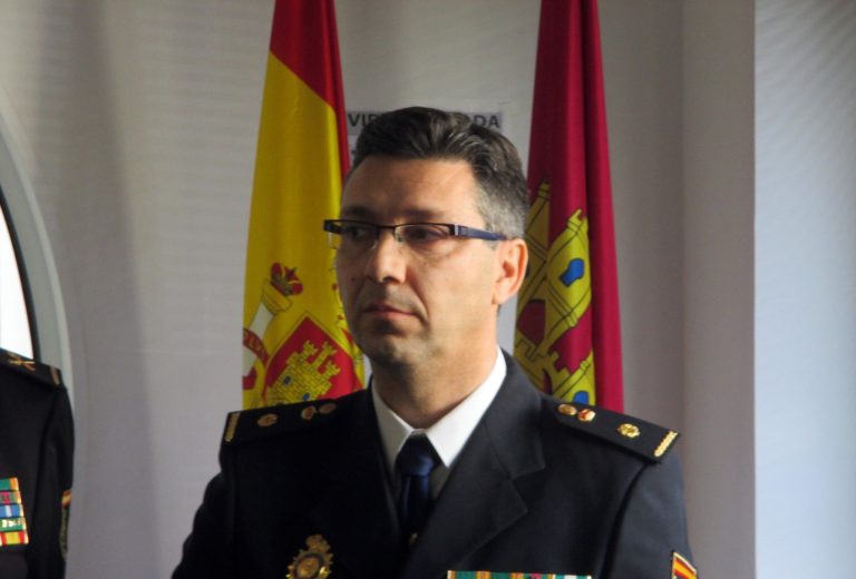 Toma de posesión Antonio José López Alcahut como nuevo jefe de la Comisaria de Hellín
