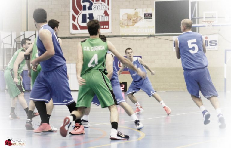 Nueva derrota del AD Baloncesto Hellín que reduce sus opciones de clasificación