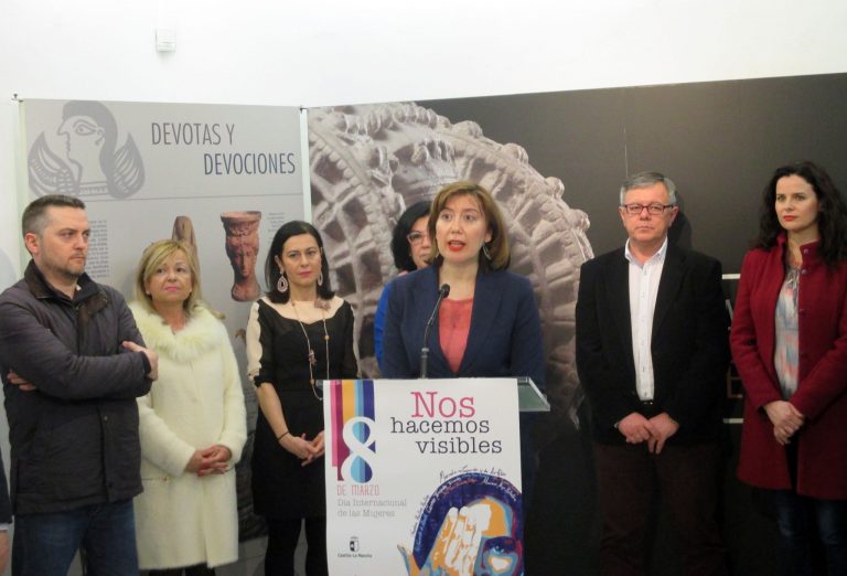 Acto institucional con motivo del Día Internacional de la Mujer organizado por la concejalía de la Mujer e Igualdad
