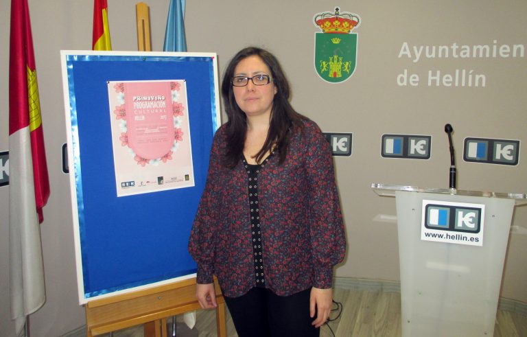 Fabiola Jiménez presenta las opciones culturales de la programación de primavera