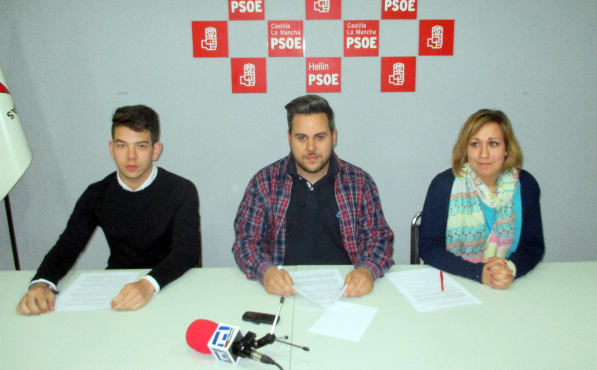 Juventudes Socialistas reivindican el 1º de Mayo El Faro de Hellín