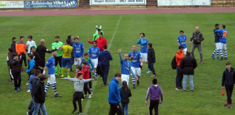 El Hellín certificó su ascenso en Santa Ana