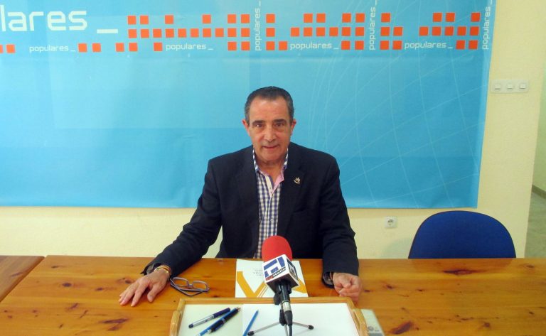Manuel Mínguez acusa a García Page de llevar a la región a una situación de caos y fracaso total