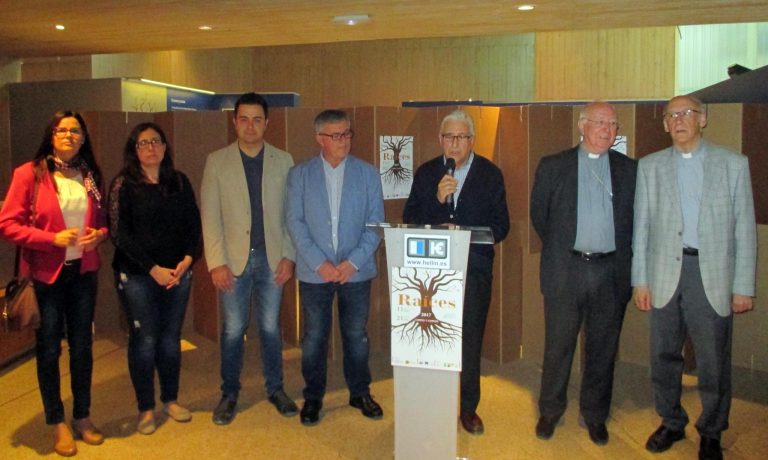 Inaugurada en el Museo de Semana Santa la exposición “Raíces”