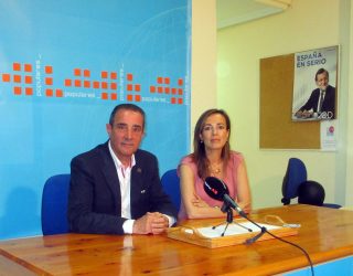 La diputada del PP, Carmen Navarro, pide a García-Page que se marche