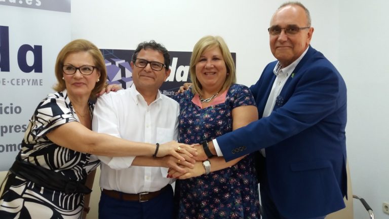 Feda firma un convenio de colaboración para la inclusión laboral de los usuarios de Asprona