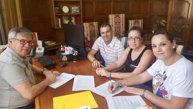 Renovado el convenio de colaboración entre el Ayuntamiento y la Unión Musical Santa Cecilia