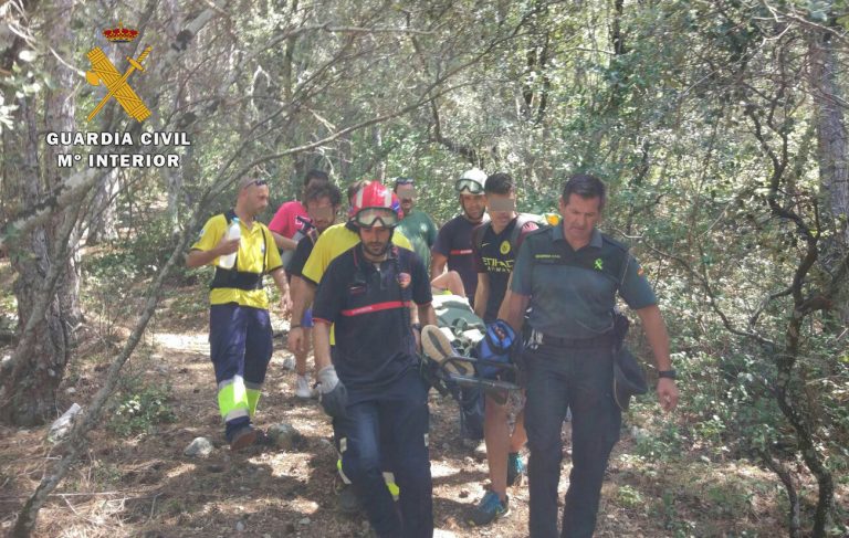 La Guardia Civil rescata a un senderista accidentado en la senda que conduce al nacimiento del río Mundo
