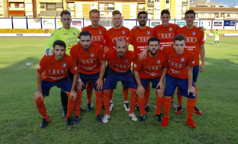 El Hellín empató con el Huracán de Balazote en su primer partido de pretemporada