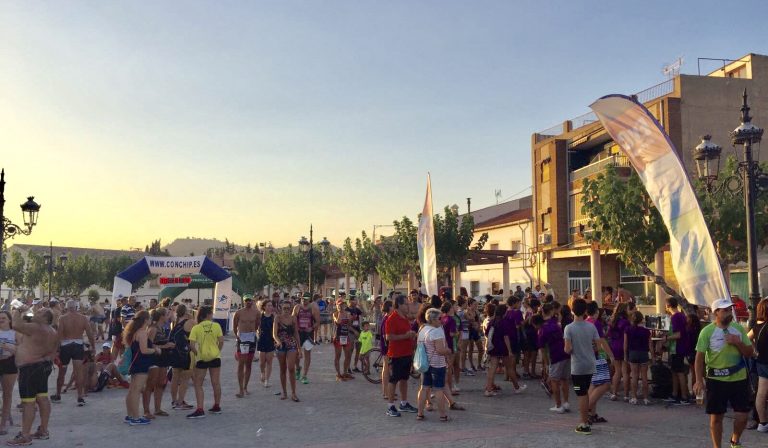 Javier Romo y Maria Varo vencedores del Triatlón “Valle de Agramón”