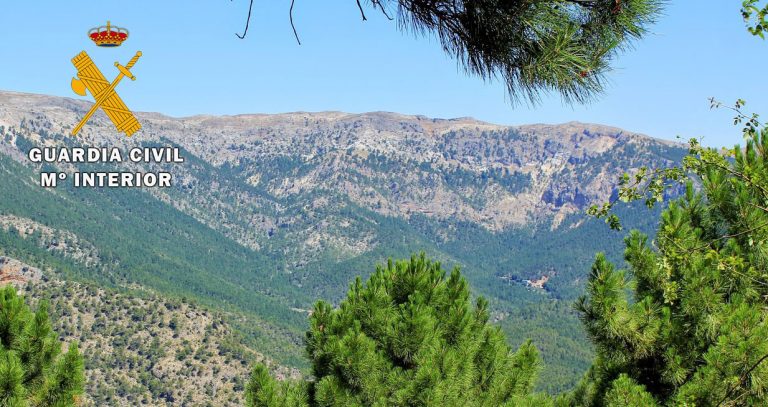 La Guardia Civil localiza a dos jóvenes senderistas que se habían desorientado en el Calar de la Sima de Yeste