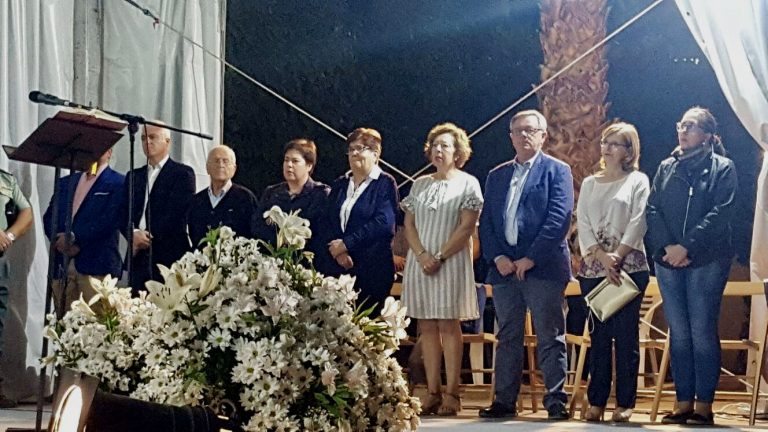 Juan Carlos Guerra Trujillo y la Asociación de Caridad San Vicente de Paúl merecedoras del premio “Una Corona para la Solidaridad”