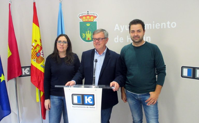 Ramón García sale al paso a las críticas de Moreno Moya sobre la política regional de Emiliano García Page