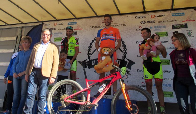 Alberto López si fue profeta en su tierra