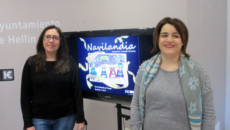 Las concejalas Mª Dolores Vizcaíno y Fabiola Jiménez presentan la programación navideña
