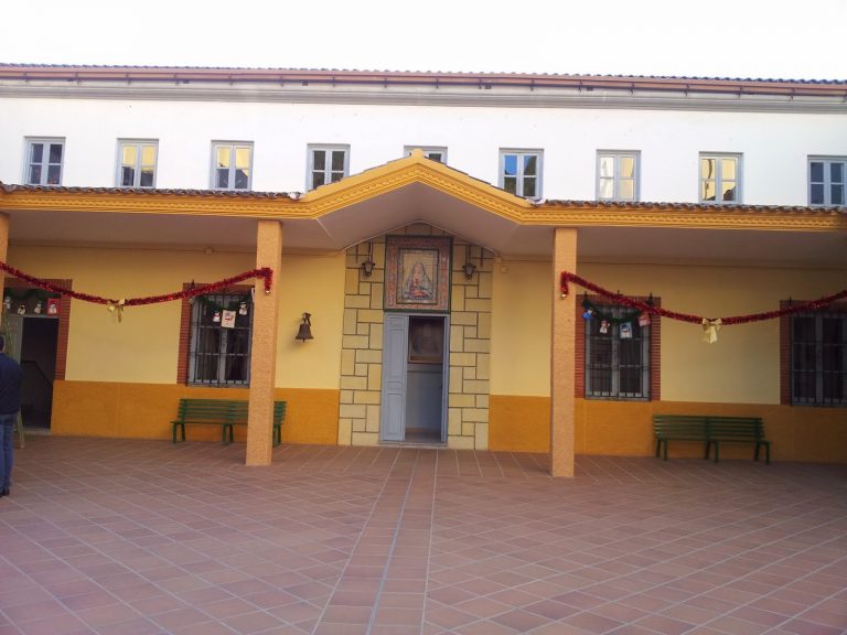 Los padres de alumnos del Colegio Capuchinos decidiran sobre la jornada escolar de sus hijos