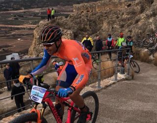 Grave lesión del ciclista Alberto López mientras entrenaba