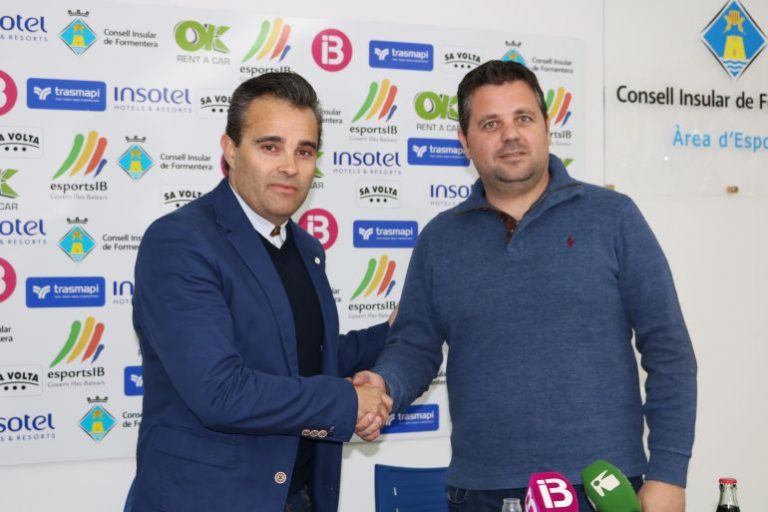 El Formentera presenta al hellinero Juan Arsenal