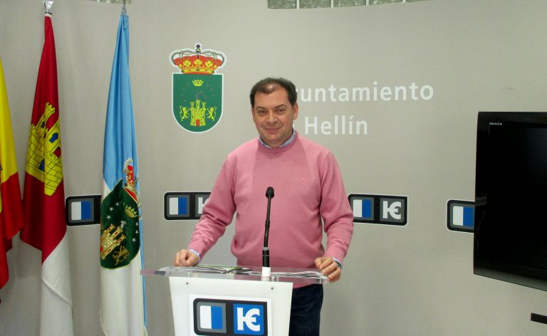 Javier Morcillo presenta el resumen estadistico sobre el turismo en Hellín